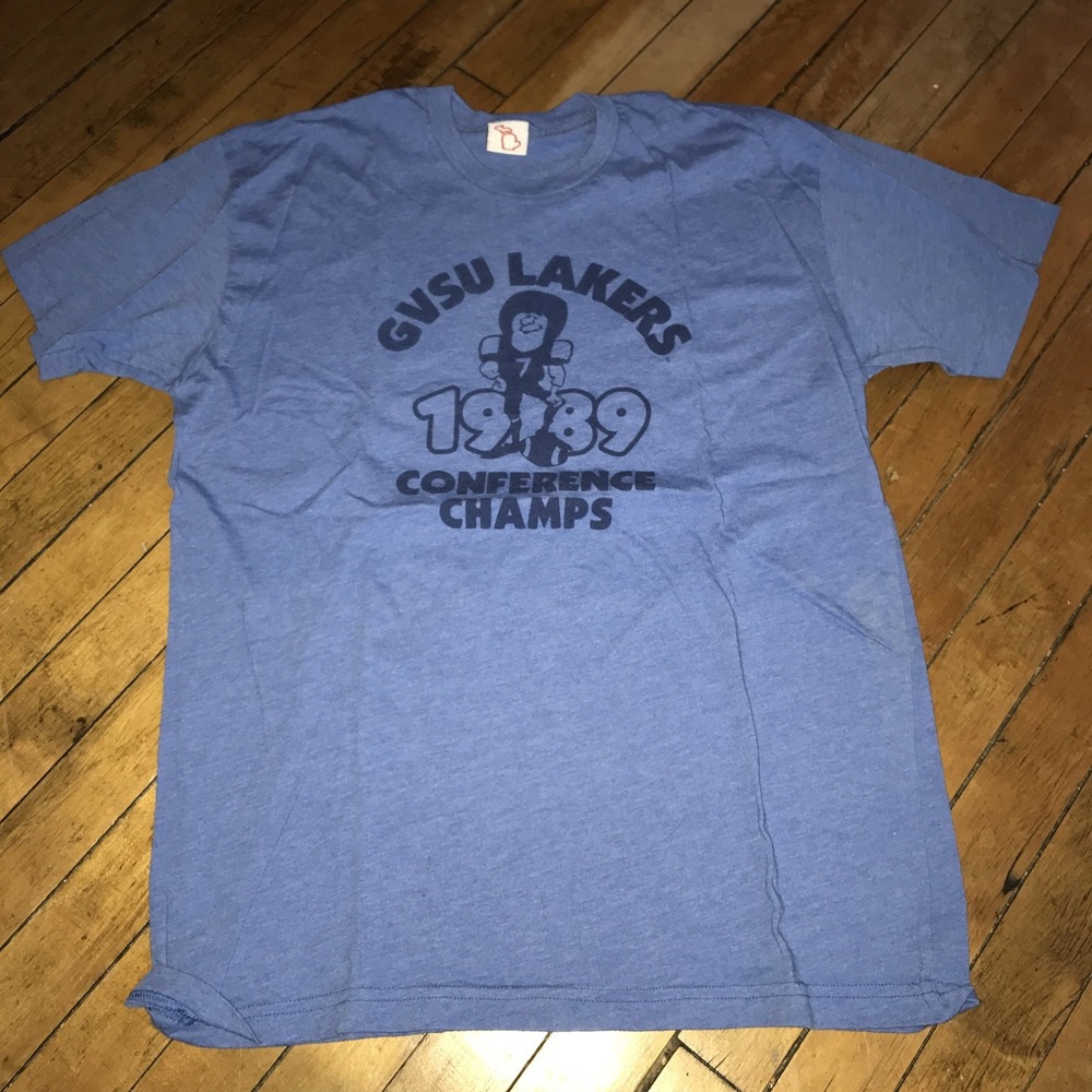 Grand Valley State Lakers Adult Large Tee "1989 Champs" Football Mitten State Be